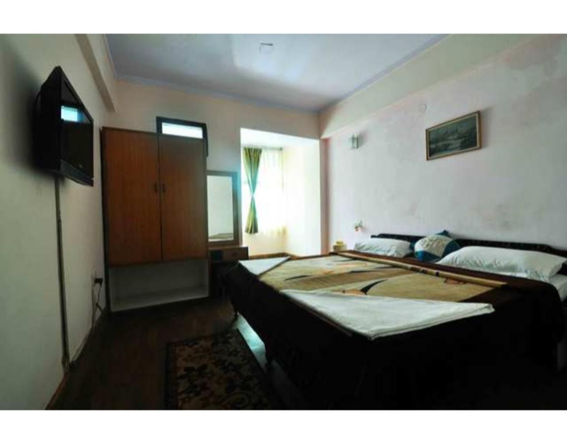 Anamika Hotel Nainital Exterior foto
