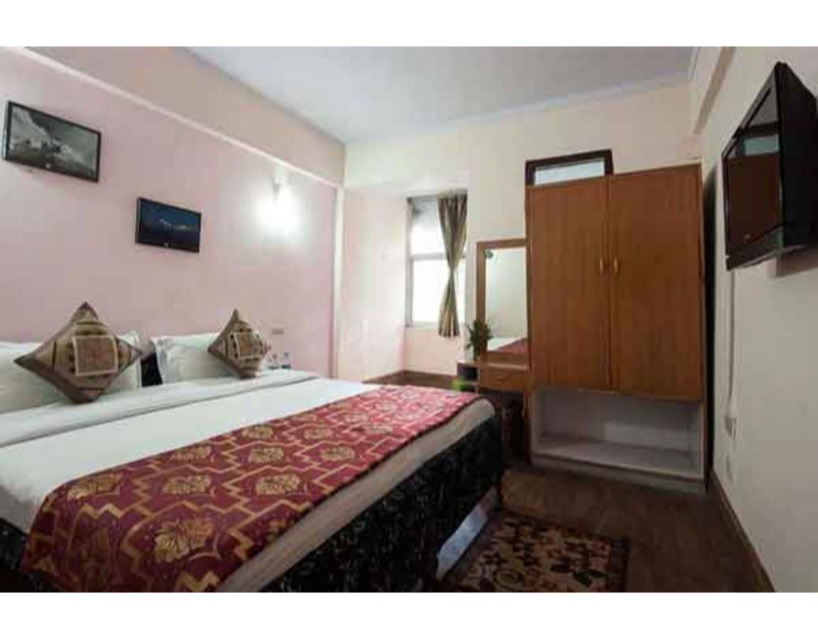 Anamika Hotel Nainital Exterior foto